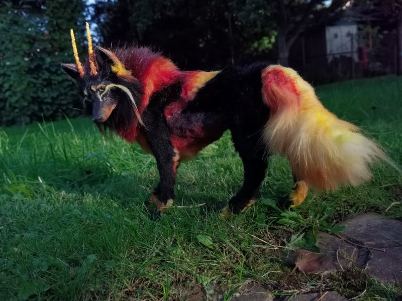fire Wolf fantasy animal poseable Custom order - 玩偶/公仔 - 其他人造纖維 多色