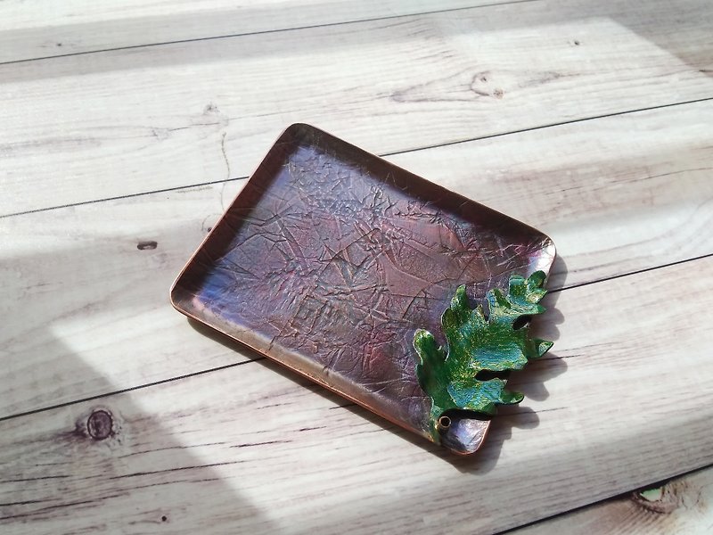 【daily. Handmade red copper wire incense coil. Line incense holder - green leaves - Fragrances - Copper & Brass Brown