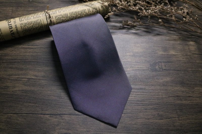 高級灰暗紋真絲領帶/商務簡約設計necktie - 領帶/領帶夾 - 絲．絹 灰色