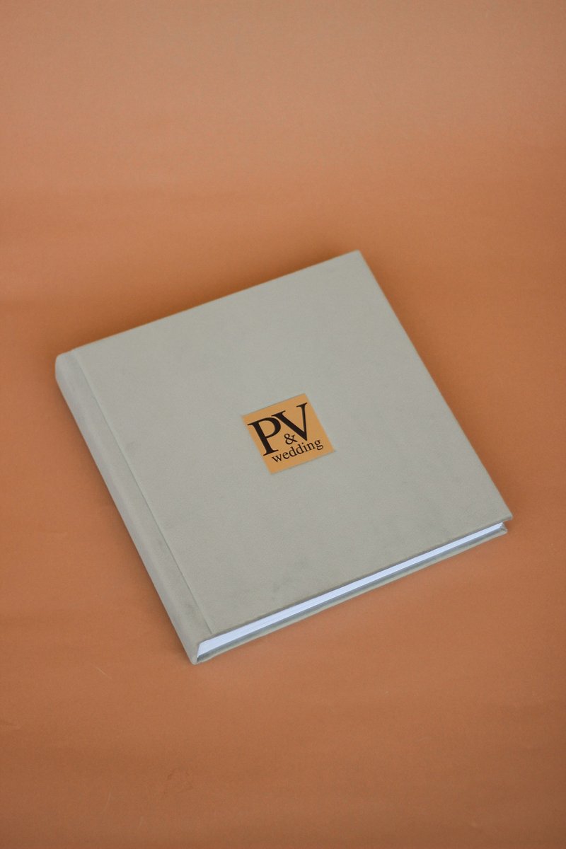 Paper Photo Albums & Books Multicolor - Wedding wish book with personalized metal plaque