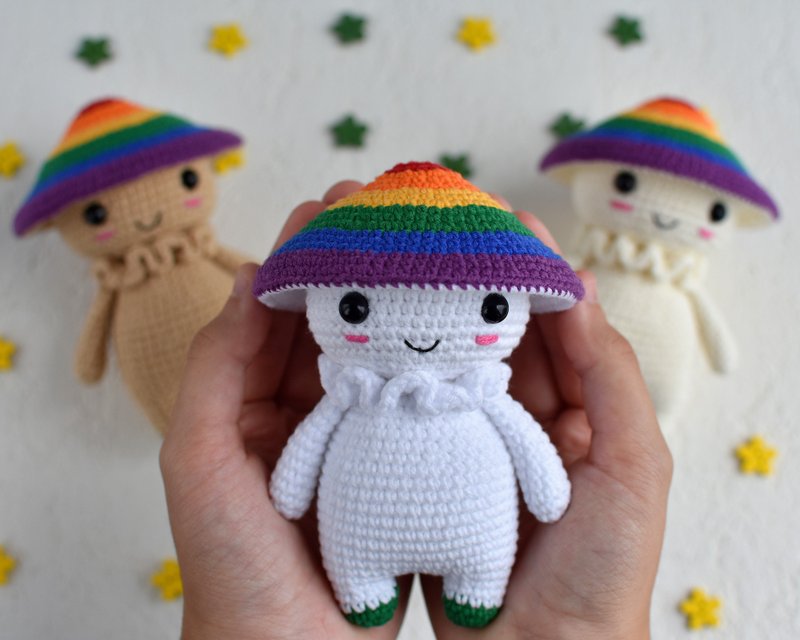 Pride mushroom crochet / Rainbow Mushrooms / LGBTQ flags - 公仔/玩偶 - 棉．麻 
