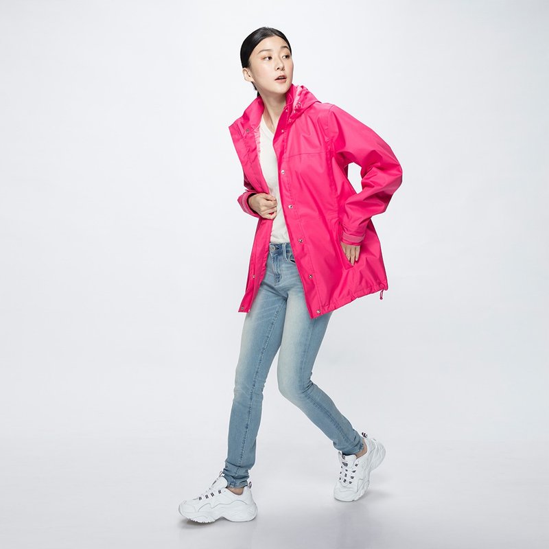 Women's Slim Fit Waterproof Breathable Jacket_Enthusiasm Red - เสื้อแจ็คเก็ต - วัสดุกันนำ้ สีแดง