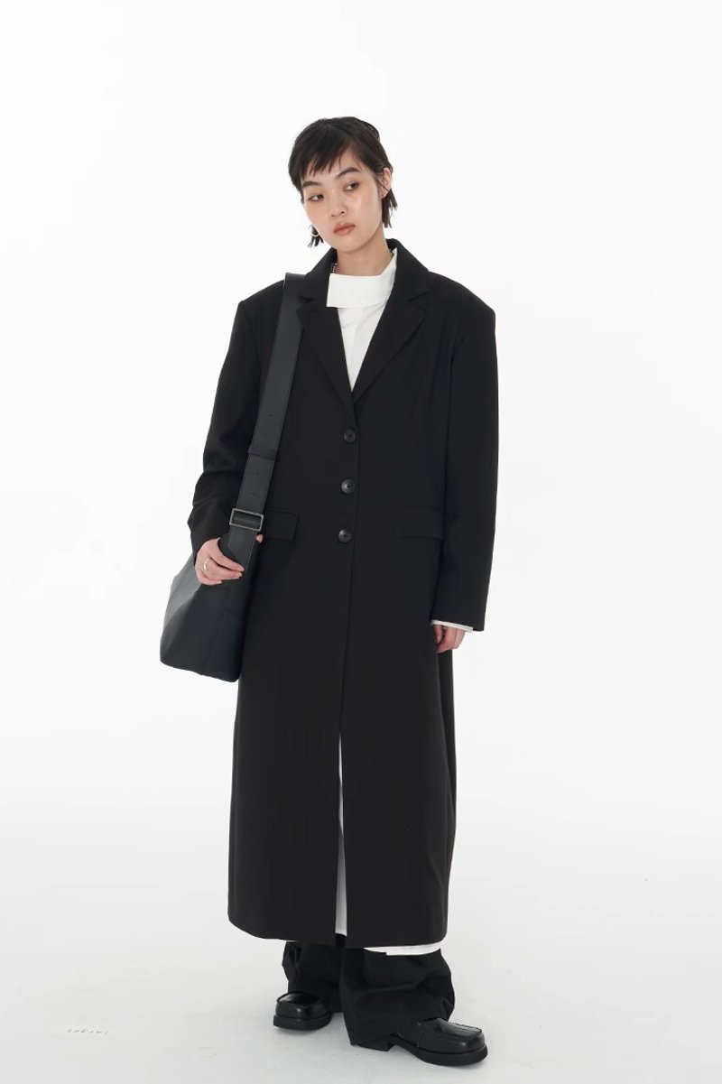 Add and Subtract 西裝領長款風衣外套 - 女西裝外套 - 其他材質 多色