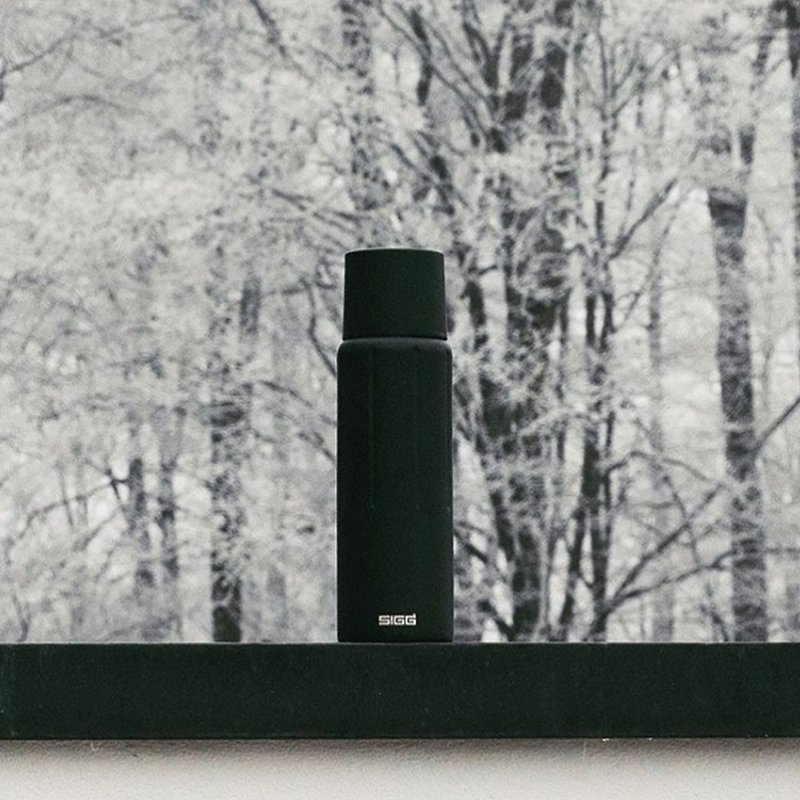 瑞士百年SIGG晶燦不鏽鋼保溫瓶 / 真空保溫瓶 500ml - 黑曜石 - 保溫瓶/保溫杯 - 不鏽鋼 黑色
