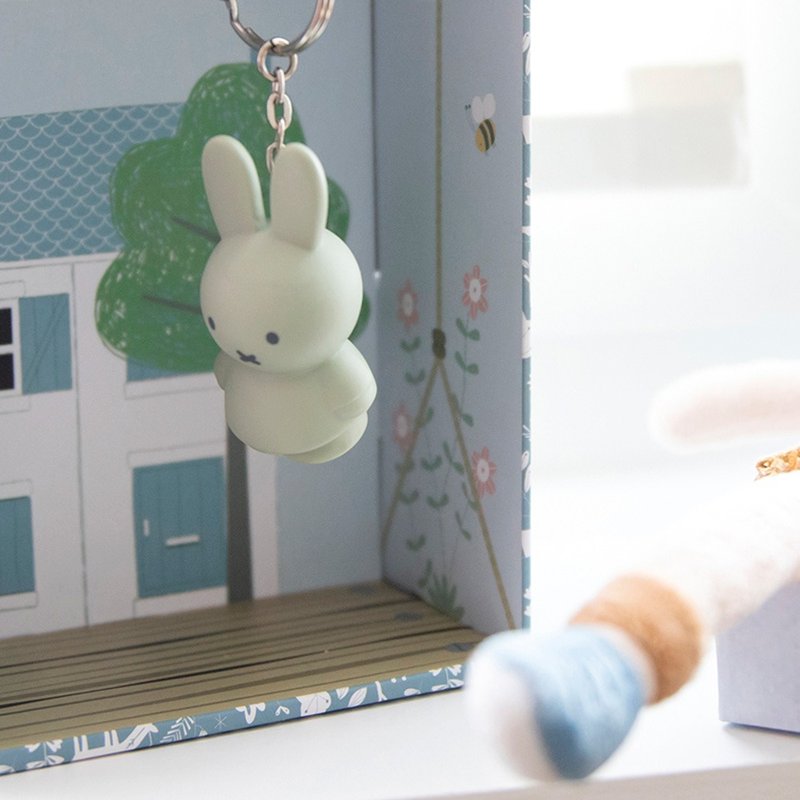 Miffy Morandi Doll Key Ring Charm - Turquoise - ที่ห้อยกุญแจ - วัสดุอื่นๆ สีเขียว