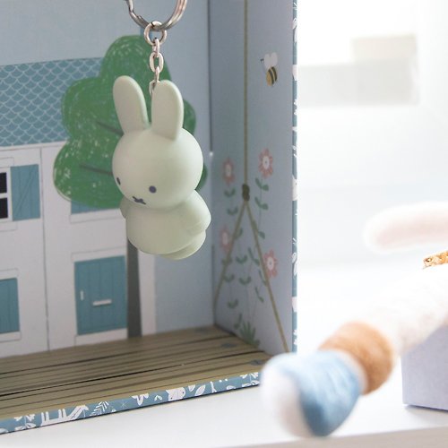ATELIER PIERRE 比利時設計 Miffy 米菲兔莫蘭迪色系款公仔鑰匙圈吊飾 - 藍綠色