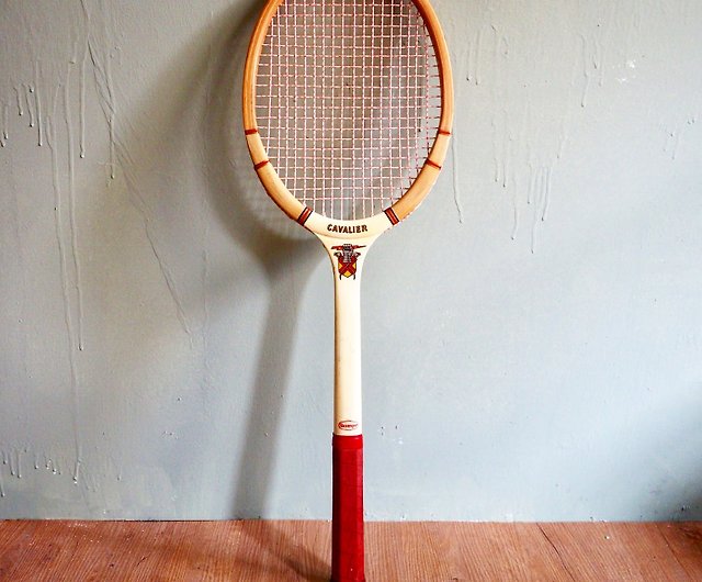 イギリスの木製の白いアンティークテニスラケット1960年代 - ショップ