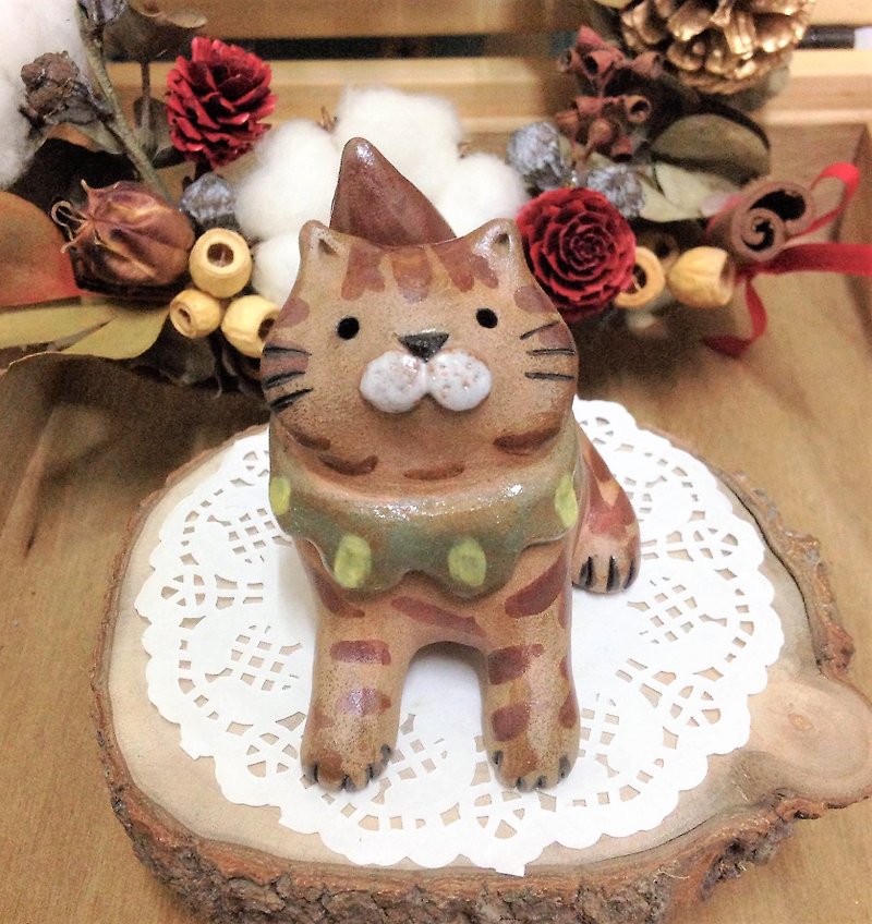 Store Manager Cat Hollow Pottery Tripod Series - Chubby Cat My Kitty - Pottery & Ceramics - Pottery Multicolor