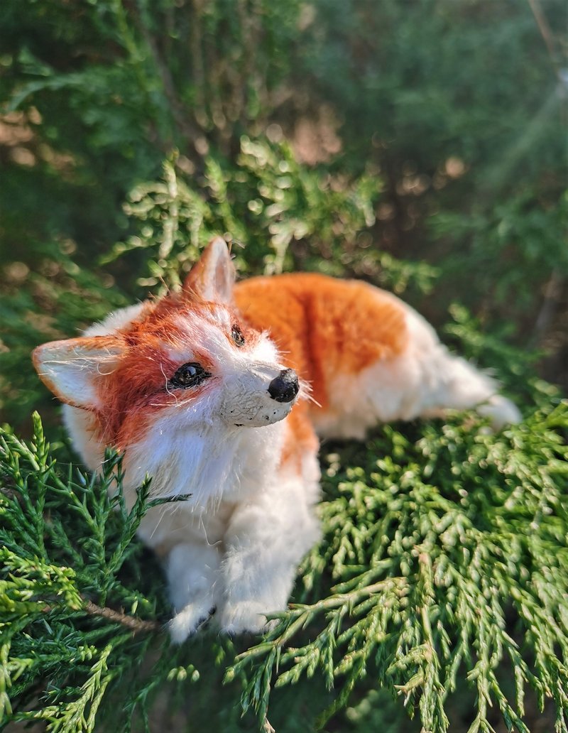 オーダーメイドのコルギ王室犬リアル動物ぬいぐるみ - 人形・フィギュア - その他の化学繊維 オレンジ