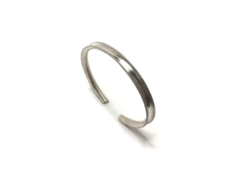 anticlastic part two | sterling silver bracelet - Bracelets - Silver Silver