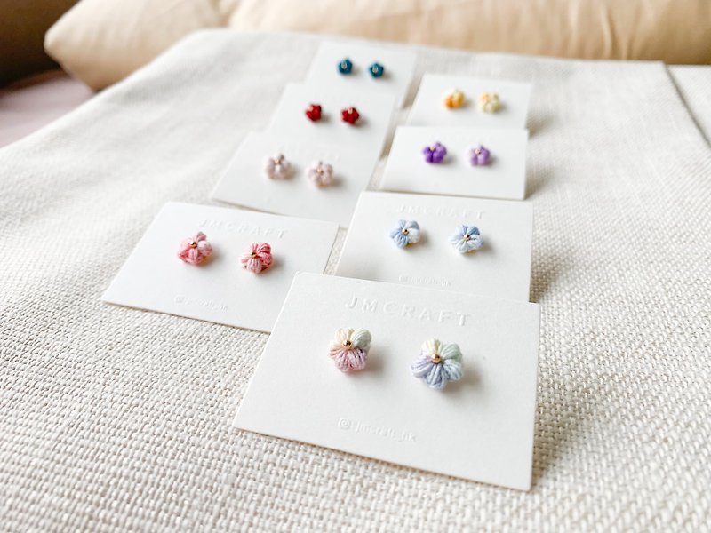 【Simple and colorful small flower crochet earrings/ Clip-On】-mini flower series - Earrings & Clip-ons - Thread Multicolor