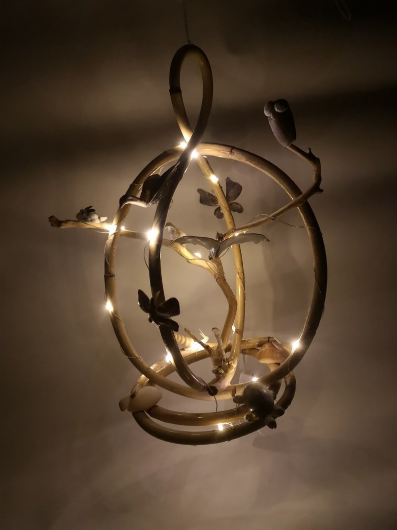 -Birdcage-Lighting decoration lamps night lights atmosphere lights handmade lights Christmas lights New Year lights - โคมไฟ - เปลือกหอย สีกากี