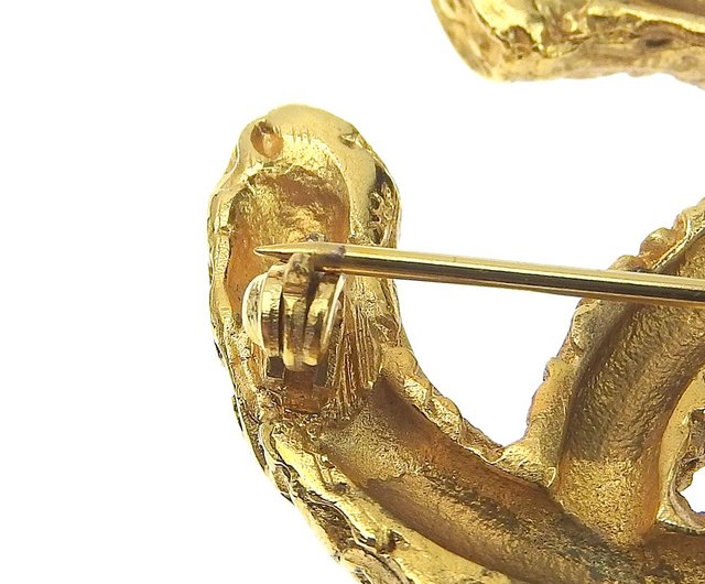 日本直送】シャネルCHANEL 溶岩ブローチ93A 金メッキ95A 約29.1g【中古