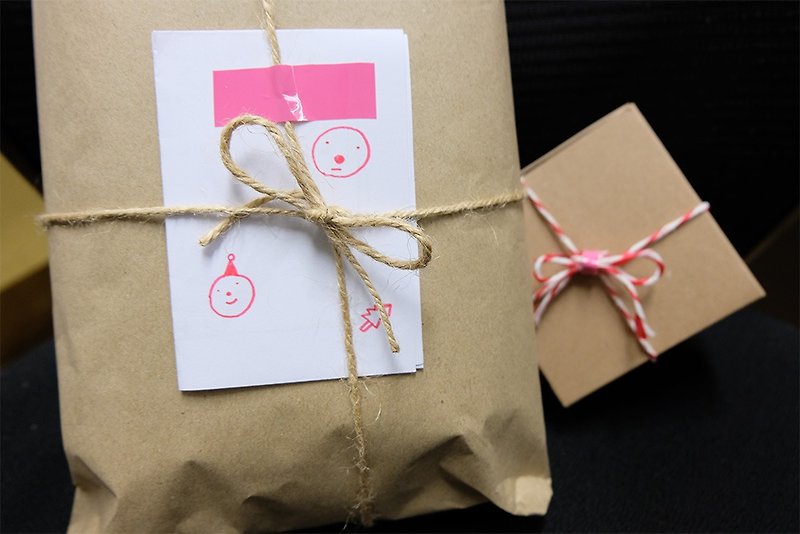 Special wrapping service - Gift Wrapping & Boxes - Paper 