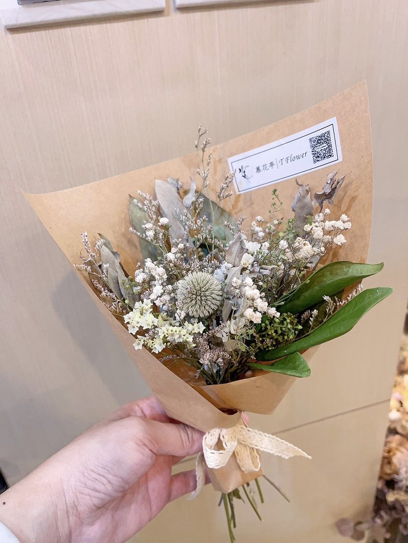 1111 limited edition dry small bouquet - Dried Flowers & Bouquets - Plants & Flowers 