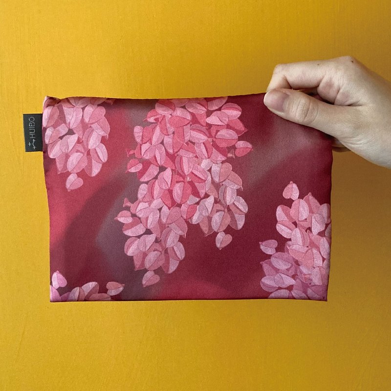 [Customized] Flat Cosmetic Bag_Glossy Satin/Printing/Floral/Handmade/Storage Bag/Storage Bag - Toiletry Bags & Pouches - Polyester Red