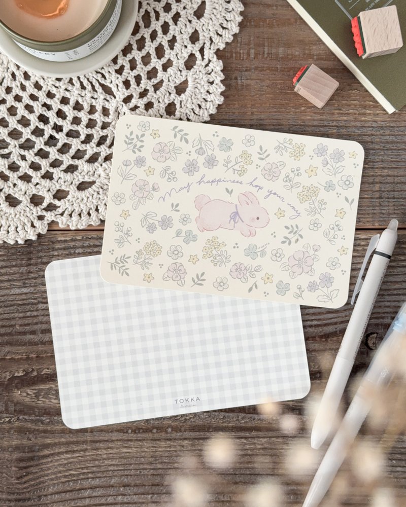 【Pinkoi先行販売】幸せを運ぶ | ウサギと草花のポストカード - 卡片/明信片 - 紙 
