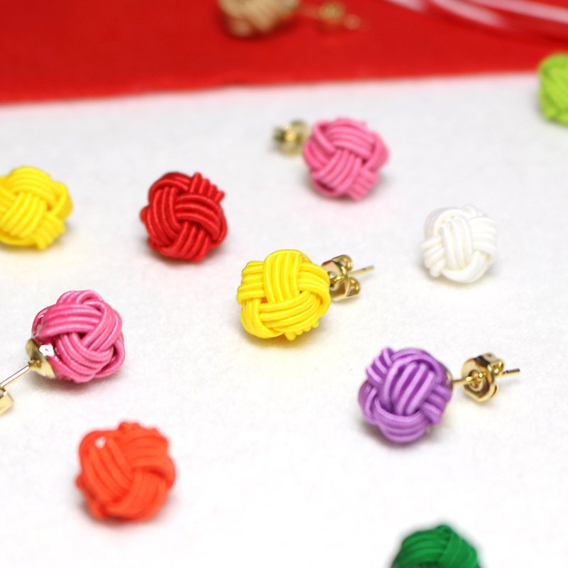 japanese style pierce / earring / mizuhiki / japan / accessory / ball / kawaii - ต่างหู - ผ้าไหม หลากหลายสี