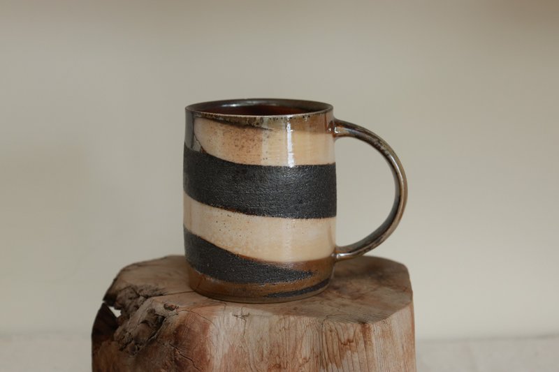 柴燒咖啡杯/馬克杯/300ml/三色巧克力系列/瀧間拾光 - 咖啡杯/馬克杯 - 陶 