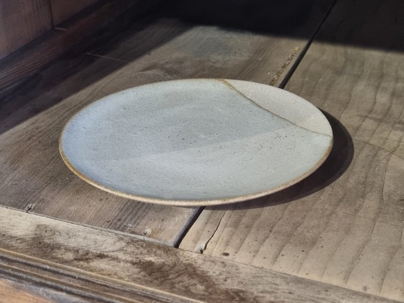 [Return to Cellular Life] Rune Plate - Daily food utensils pottery plates and pottery - Plates & Trays - Pottery Khaki