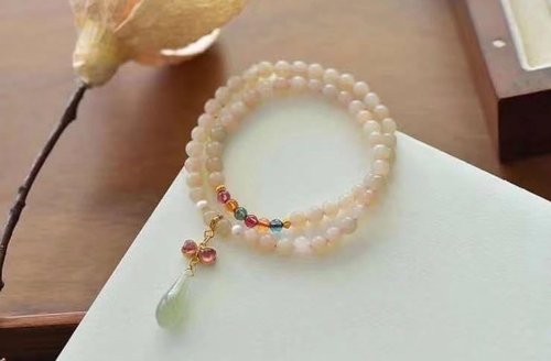 Angel's tears 天使之淚 Jewelry Design 6mm天然和闐玉/和田玉-青海藕粉玉 碧璽晴水玉蘭花設計多圈手串