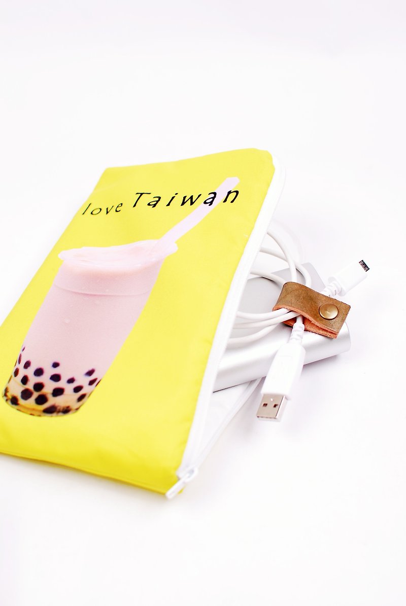 A cup of Jane milk---power bank. Hard disk protective cover (with 1 leather clip) - อุปกรณ์เสริมอื่น ๆ - ผ้าฝ้าย/ผ้าลินิน สีเหลือง
