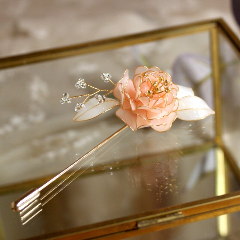 [Peony] Pink peony long brooch elegant temperament classical handmade Bronze resin brooch - เข็มกลัด - เรซิน สึชมพู