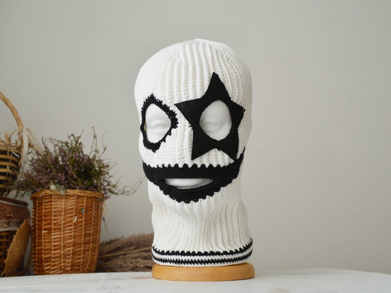 Custom crochet star ski mask for men and woman. Knit balaclava eyes 3 holes - 帽子 - 棉．麻 多色