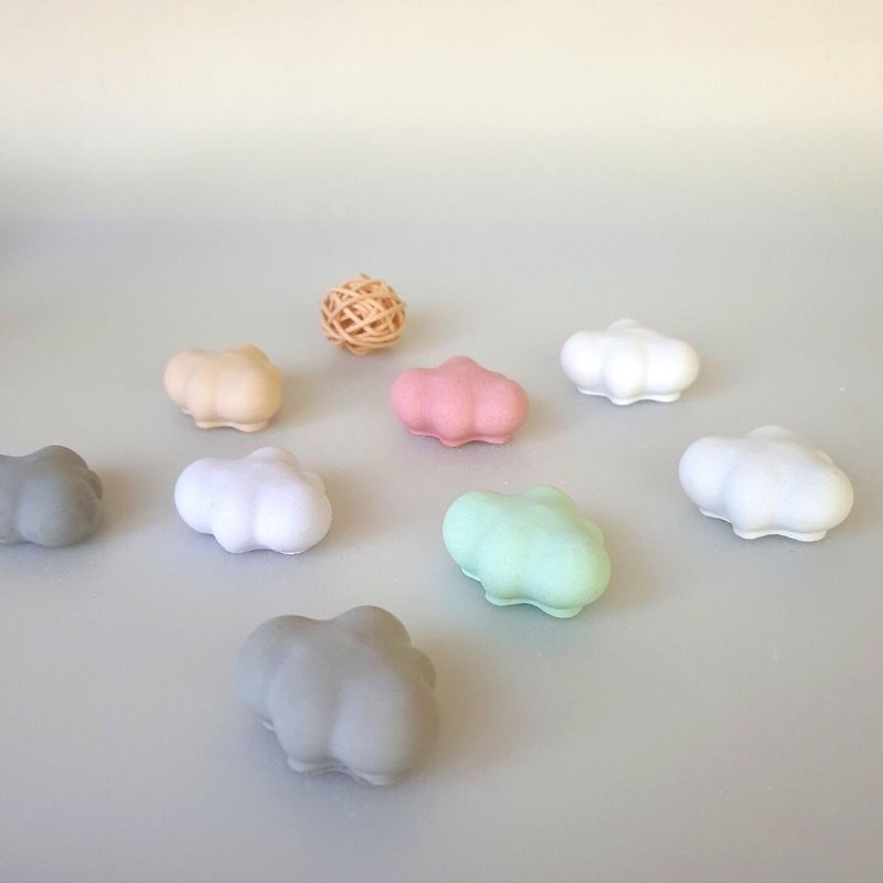 Three-dimensional cloud magnet group Cement hand-made diffuser Stone - Magnets - Cement Pink