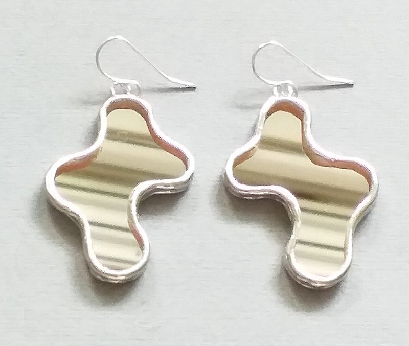 Colored glass earrings Mirror earrings - 耳環/耳夾 - 玻璃 銀色