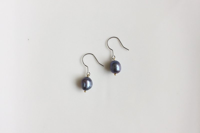 Black Pearl natural stone earrings - Earrings & Clip-ons - Gemstone Black