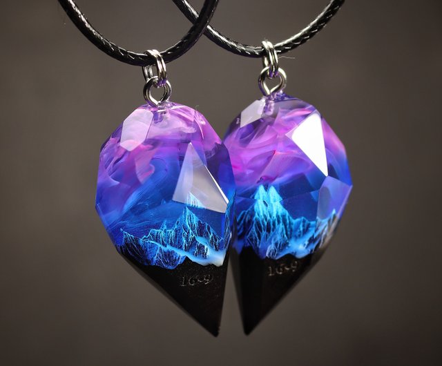 Galaxy Couple Matching Necklace  Matching necklaces, Couple necklaces,  Necklace