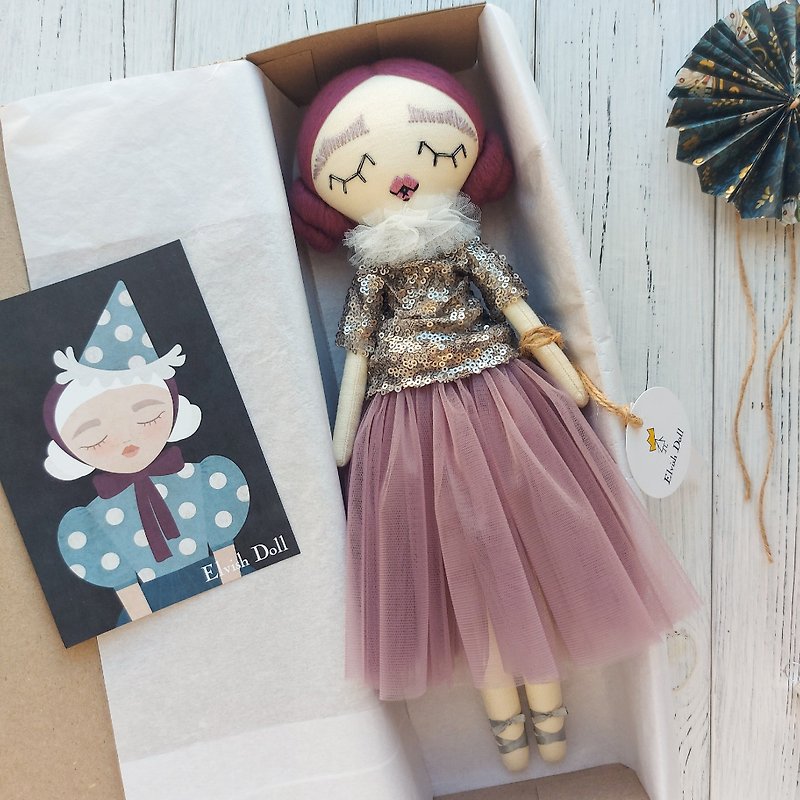 Handmade rag doll 13,5'' (35 cm) long / Heirloom aesthetic interior doll - ตุ๊กตา - ลินิน สีม่วง