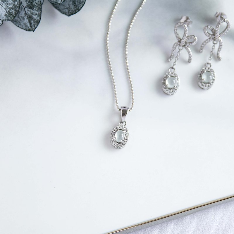 White Emerald March Stone Sterling Silver Necklace Earrings - สร้อยคอ - เครื่องเพชรพลอย ขาว
