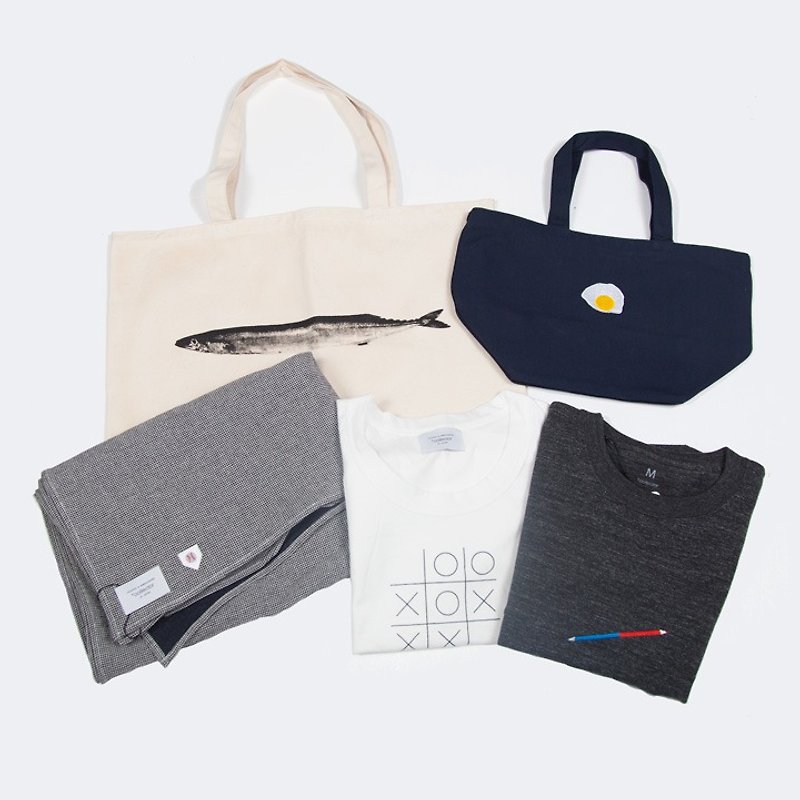 Tcollector New Spring Lucky Bag Stole · Tote Bag 2 points · T Shirt 2 points total 5 points - อื่นๆ - ผ้าฝ้าย/ผ้าลินิน สีใส