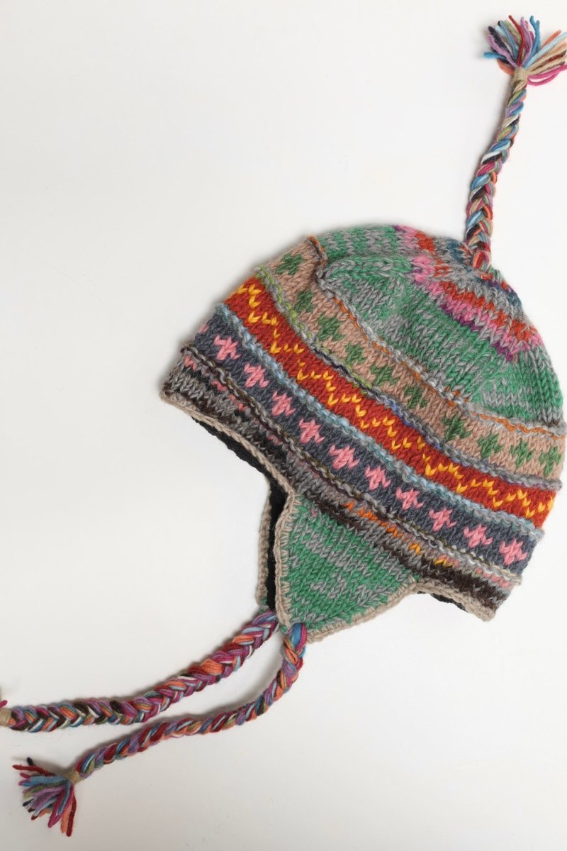 民族風灰綠辮子飛行帽純羊毛線手工編織全襯防風毛帽子護耳帽保暖 - 帽子 - 羊毛 灰色