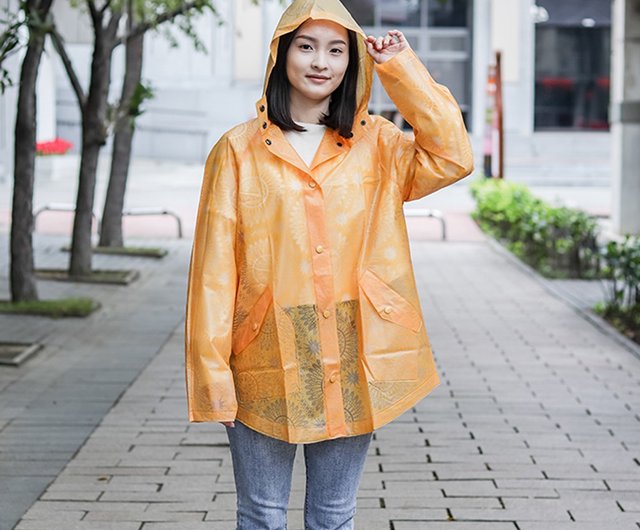 Lace raincoat shop