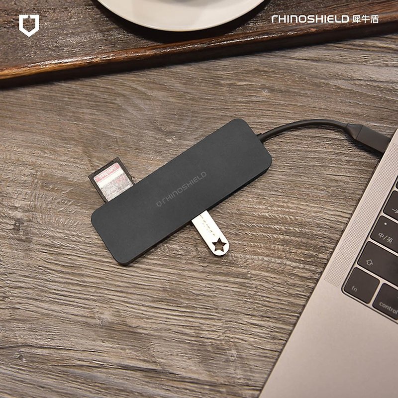 USB 3.1 Type-C 7-in-1 Hub Adapter - Computer Accessories - Aluminum Alloy Black