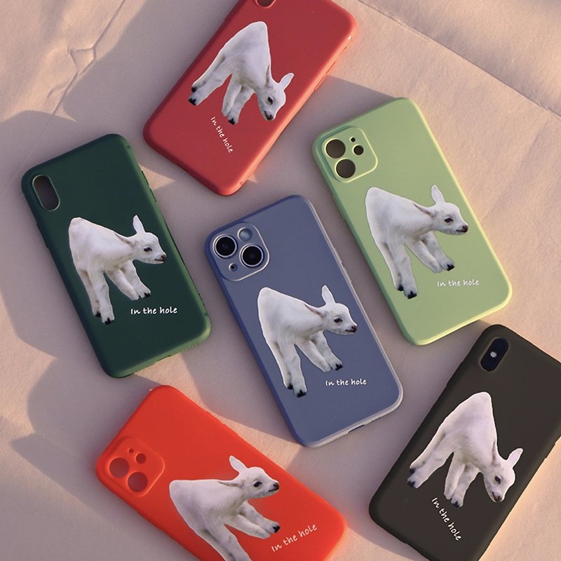 Little Sheep Meie iPhone case image art creation - เคส/ซองมือถือ - วัสดุอื่นๆ หลากหลายสี