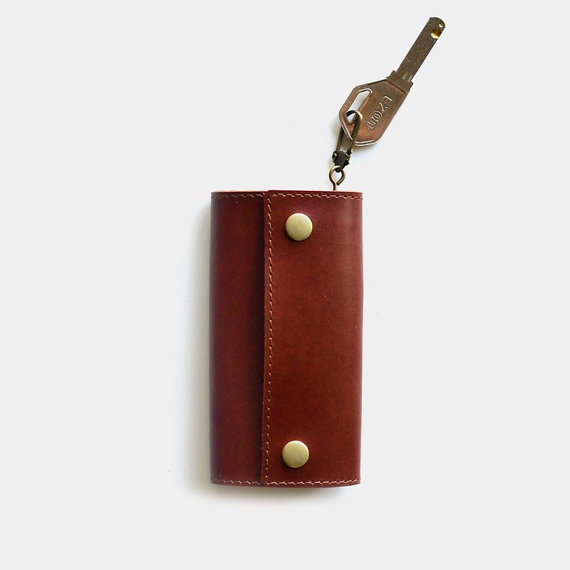 [Maple Leaf Tatami] Cowhide Key Case Red Brown Leather Lettering Gift - Keychains - Genuine Leather Brown