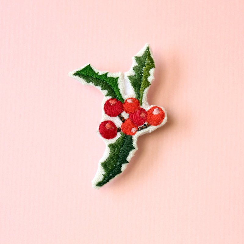 Mini Hand Embroidered Brooch / Pin Christmas Limited Mistletoe - Brooches - Thread Multicolor