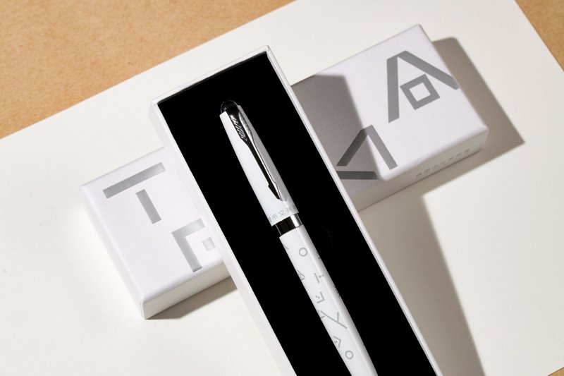 桃園市立美術館-鋼筆式圓珠筆 - 其他書寫用具 - 其他金屬 白色