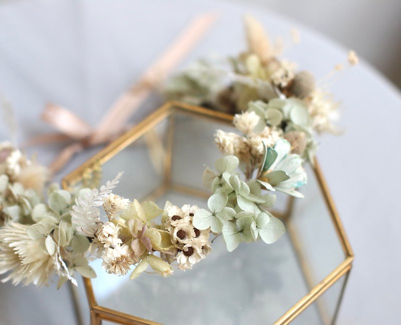 Forest Corolla Hydrangea Bridal Wreath/Customizable
