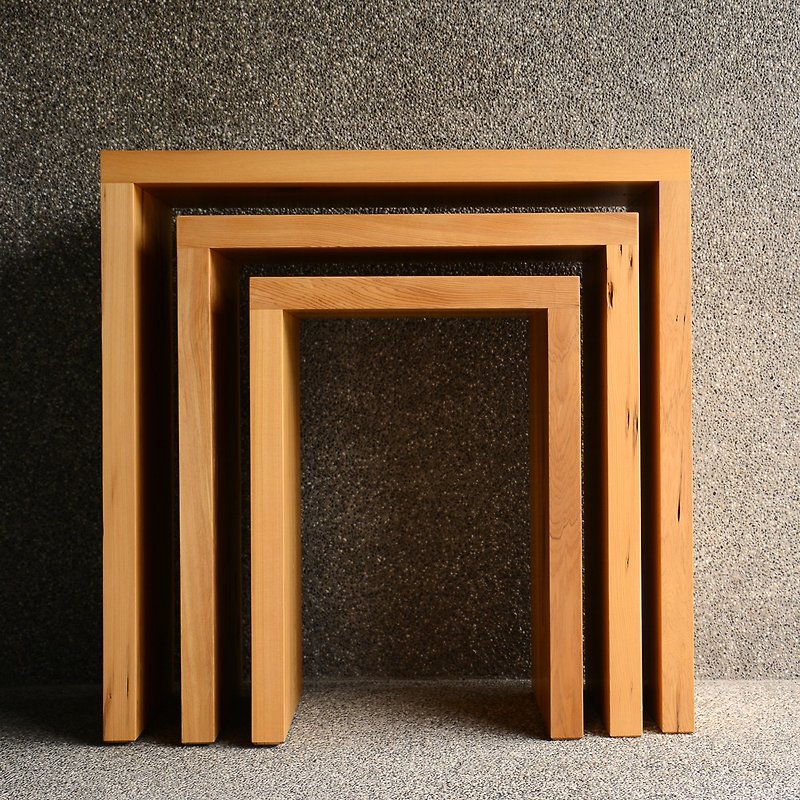 台灣檜木 紅檜三層套桌|家居用實木打造床邊玄關邊桌 - 其他家具 - 木頭 金色