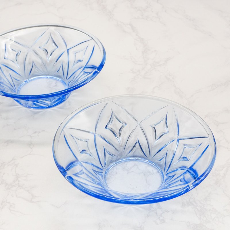 Showa Flower lover Pattern Glass Small Plate - ถ้วยชาม - แก้ว 