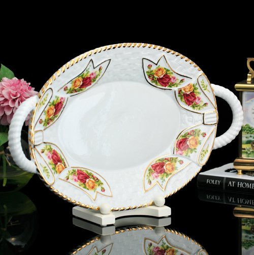 擎上閣裝飾藝術 英國Royal Albert鄉村玫瑰花立體浮雕陶瓷水果糖果迎賓大託盤