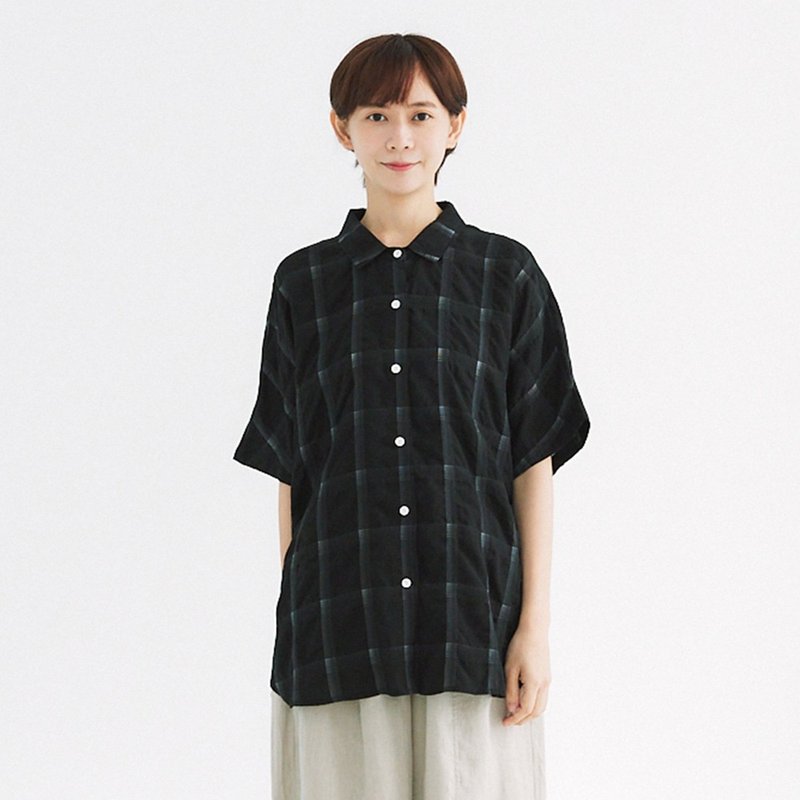 【Simply Yours】天絲棉格子緹花襯衫 黑F - 女襯衫 - 棉．麻 黑色