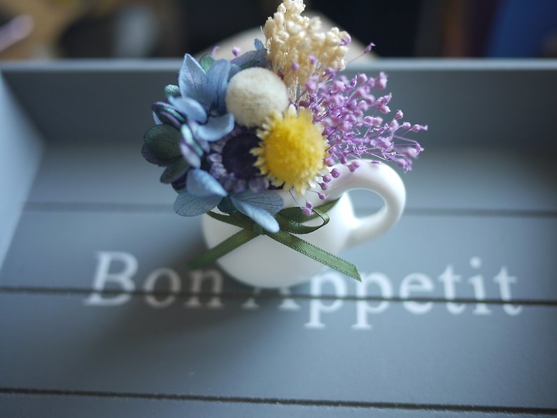 プリザーブドフラワーミルクカップ小さな花/プリザーブドフラワー - 観葉植物 - 寄せ植え・花 ブルー