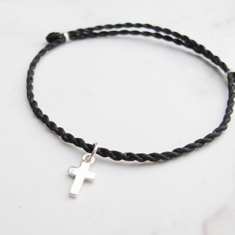 [Hand-woven Wax rope] Sterling silver cross | Wax rope lucky bracelet | - Bracelets - Sterling Silver Black