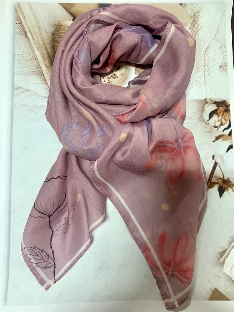 Flower Language Series Pink Lotus Color 90x90 Cotton Soft Large Square Scarf - ผ้าพันคอถัก - ผ้าฝ้าย/ผ้าลินิน 